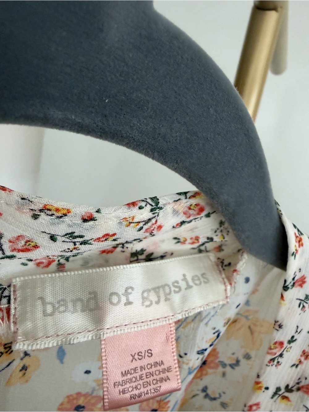 315. Floral Open Kimono Cardigan - Cream with Peach & Blue Flowers - Picture 2 of 2